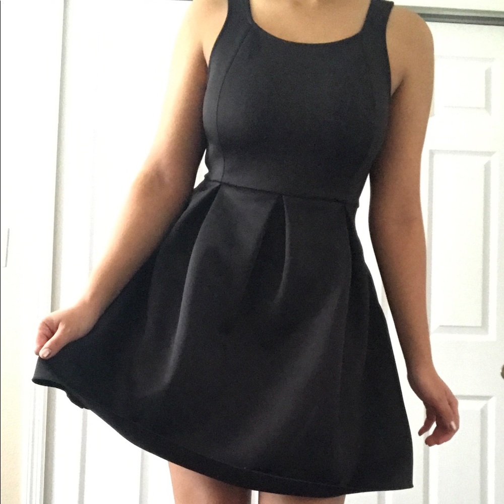 Babydoll black dress